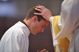 Đời Linh Mục: được sai đi trong Nghèo Khó - Khiêm Nhường - Hiệp Thông