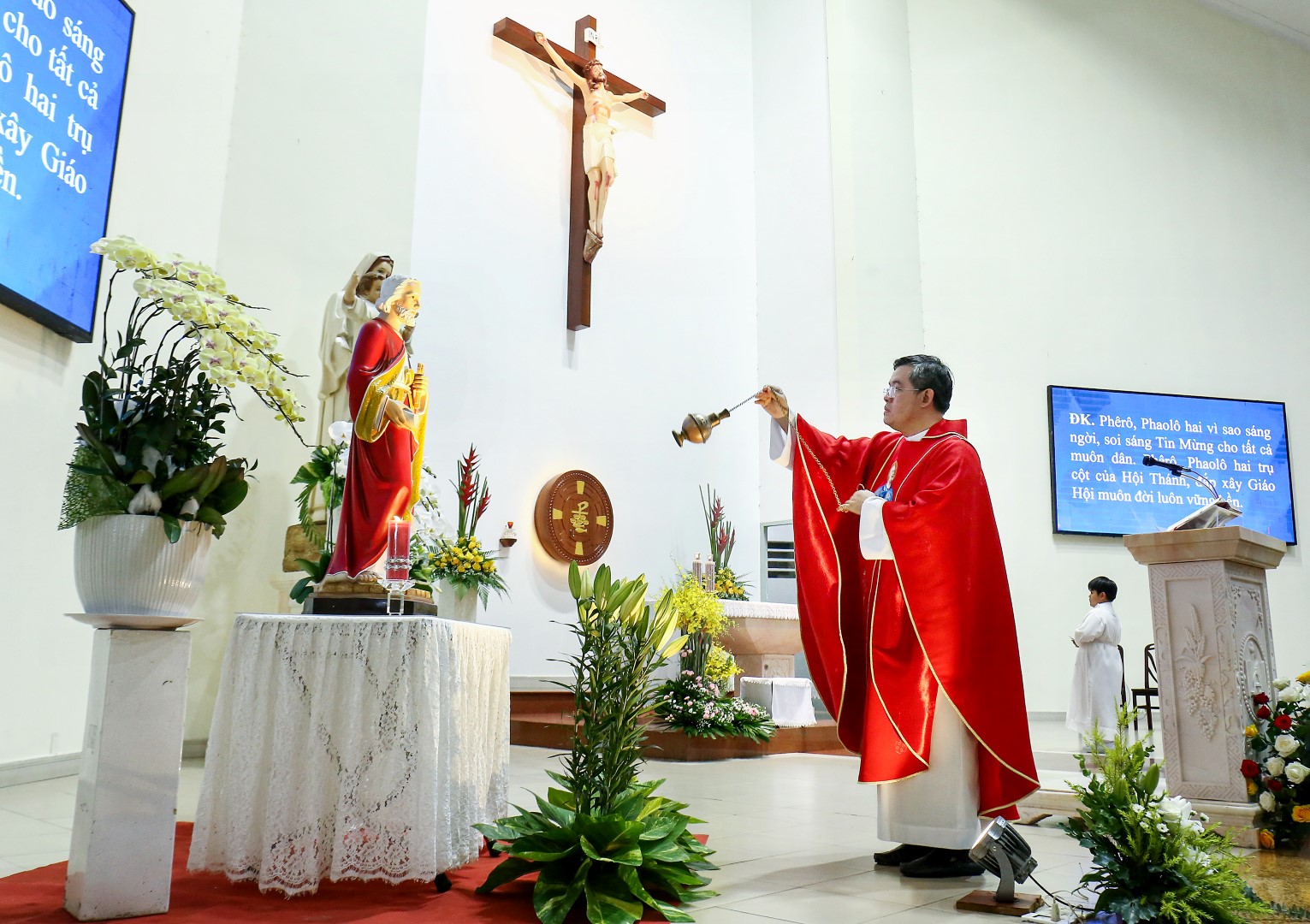 Lễ kính hai thánh Phêrô và Phaolô - Quan thầy của giáo khu Phêrô - 28/6/2025