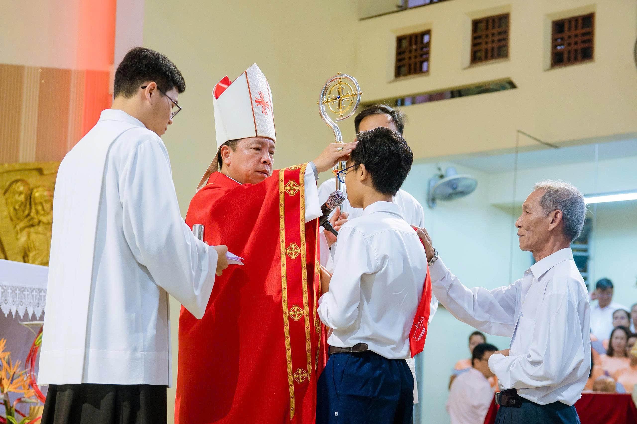 Giáo xứ Nam Thái: Hồng ân Chúa Thánh Thần