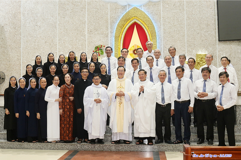 Giáo xứ Tân Phú: Thánh lễ tạ ơn - Nhận bài sai mới
