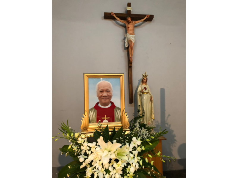 Cáo phó: Lm Phêrô Nguyễn Văn Nhuận - Trở về nhà Cha ngày 5/9 - Thánh lễ an táng lúc 8g30 ngày 9/9 tại nhà thờ Gx. Lam Sơn