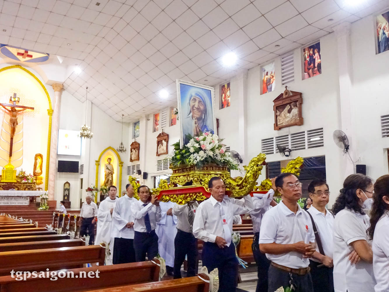 Ban Caritas Hạt Tân Sơn Nhì mừng bổn mạng ngày 5-9-2022
