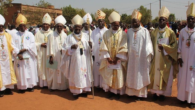 Giáo hội Công giáo Burkina Faso chia buồn về vụ thảm sát tại nhà thờ Tin Lành