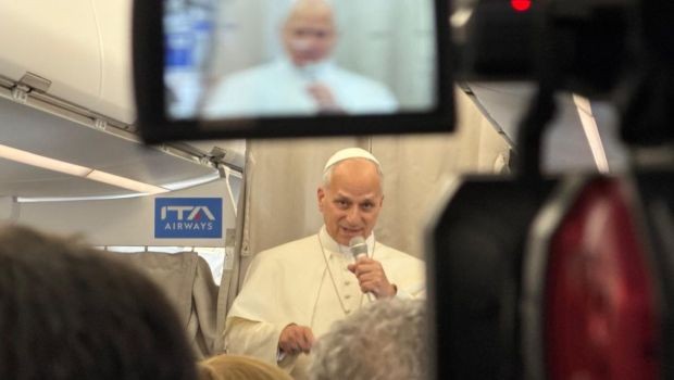 Đức Lêô XIV chia sẻ một cuốn sách tiết lộ ngài là ai