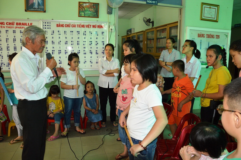 Gia Đình Phạt Tạ Thánh Tâm Chúa Giêsu giáo hạt Tân Sơn Nhì bác ái mùa Chay
