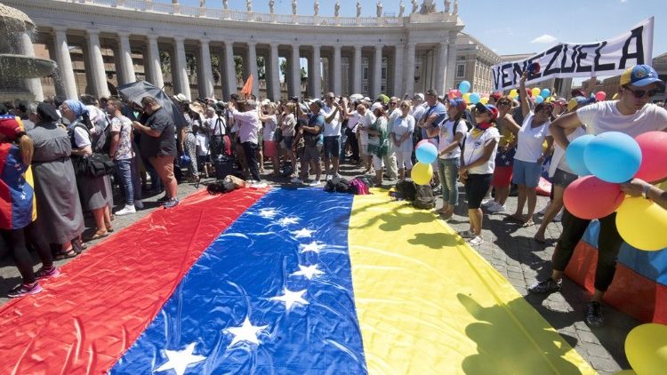 ĐTC cầu nguyện cho người dân Venezuela, đang bị thử thách bởi Covid-19 và nghèo đói