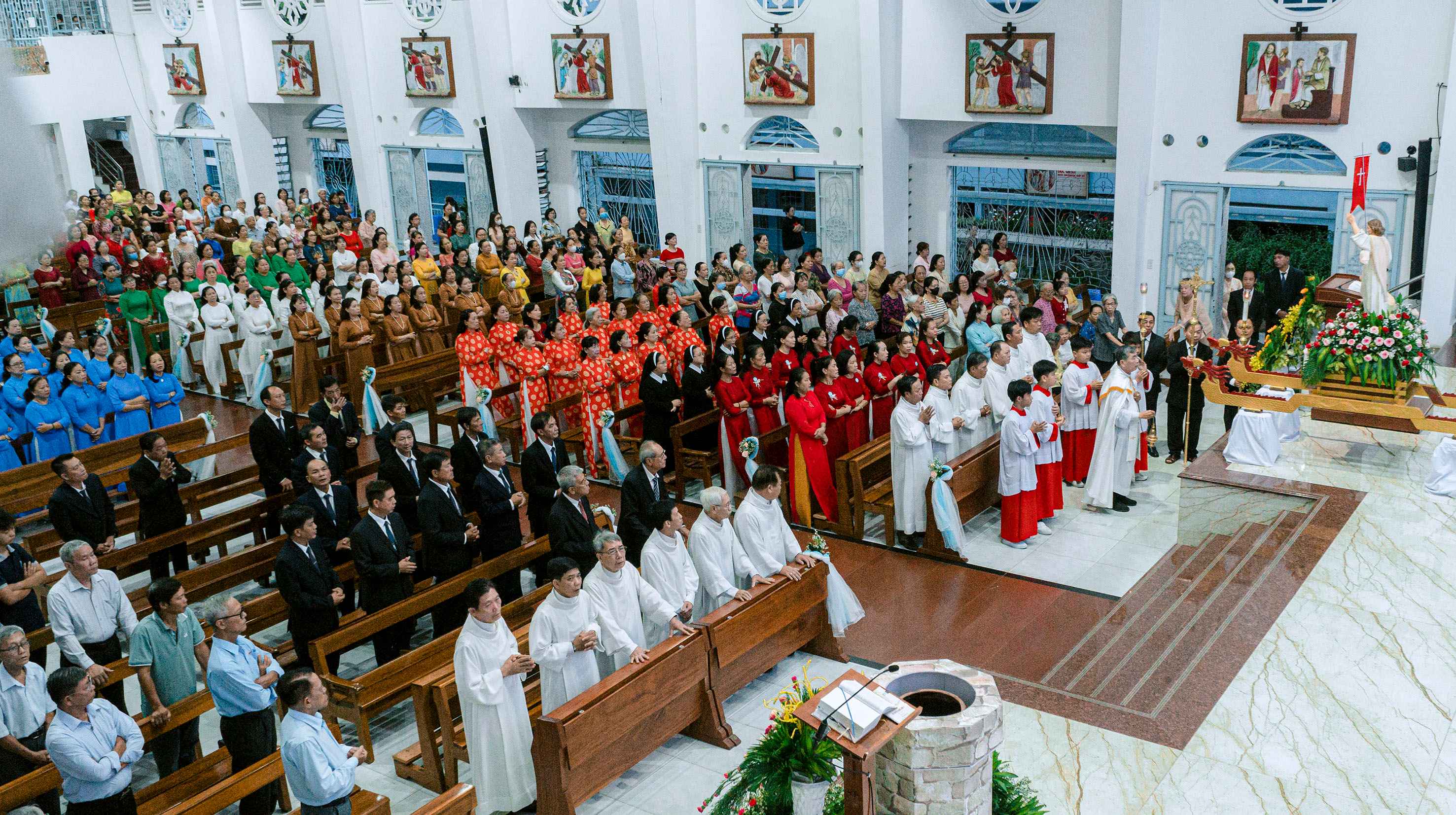 Giáo xứ Bình An: Mừng Đại Lễ Chúa Phục Sinh 2026