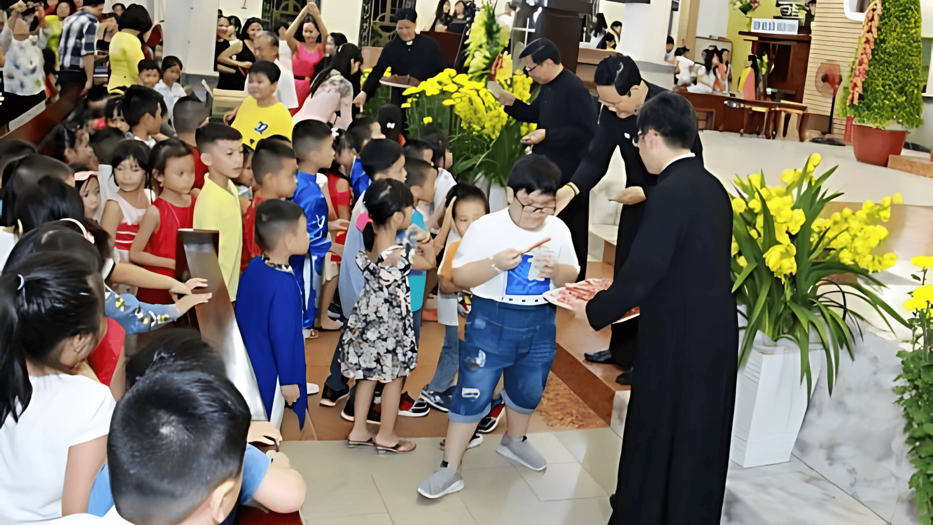Giáo xứ Bùi Phát: Thánh lễ Giao thừa Kỷ Hợi