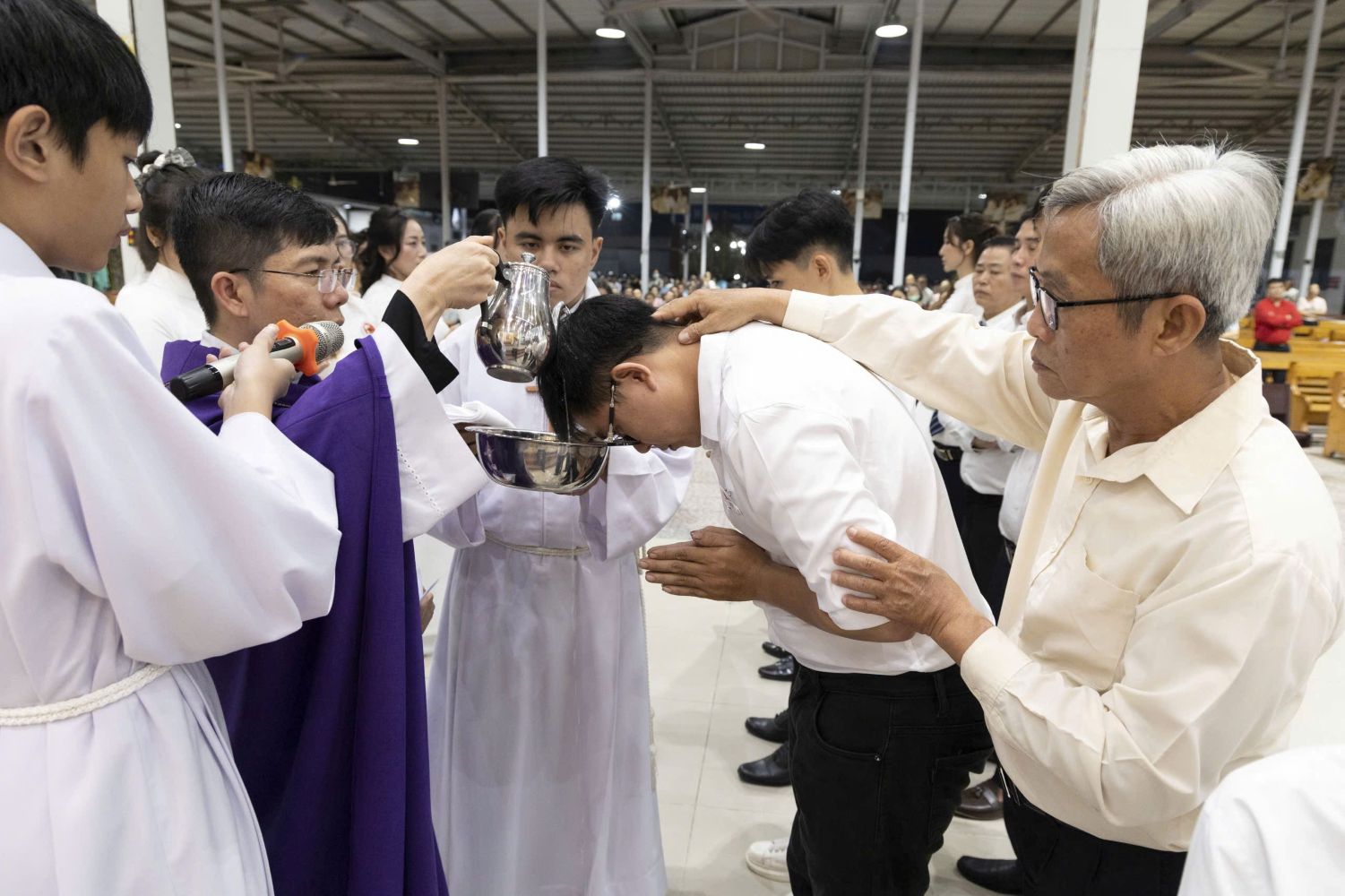 Giáo xứ Phanxicô Xaviê: Thánh lễ tạ ơn mãn khóa lớp Giáo Lý Dự Tòng