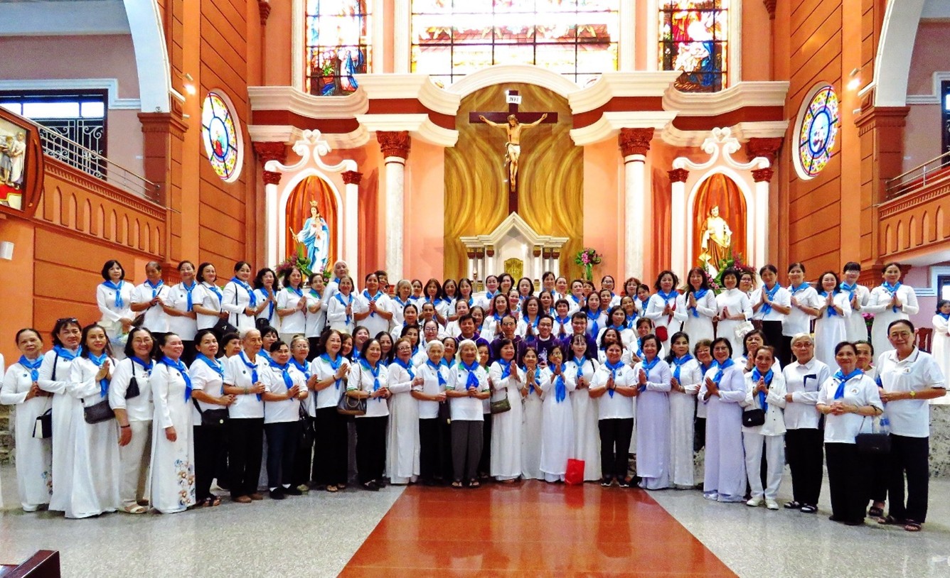 Hội Các Bà Mẹ Công Giáo hạt Gia Định Hành hương Mùa Vọng 2025