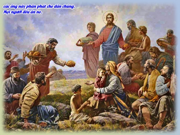Kinh thánh bằng hình: Chúa nhật 18 Thường niên năm A