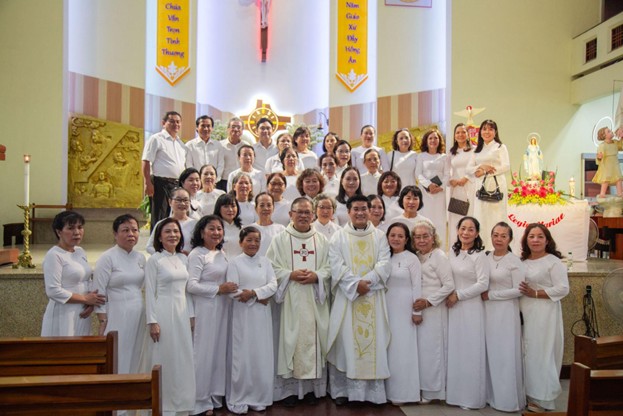 Giáo xứ Nam Thái: Mừng lễ Sinh nhật Đức Mẹ - Bổn mạng Hội Legio Mariae