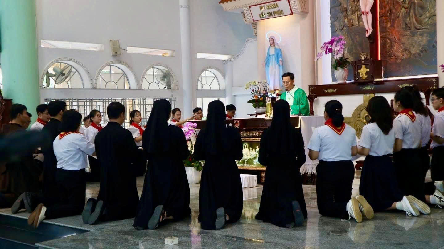 Ban Giáo lý Giáo xứ Thánh Gẫm: Lời tuyên hứa trong ngày khai giảng