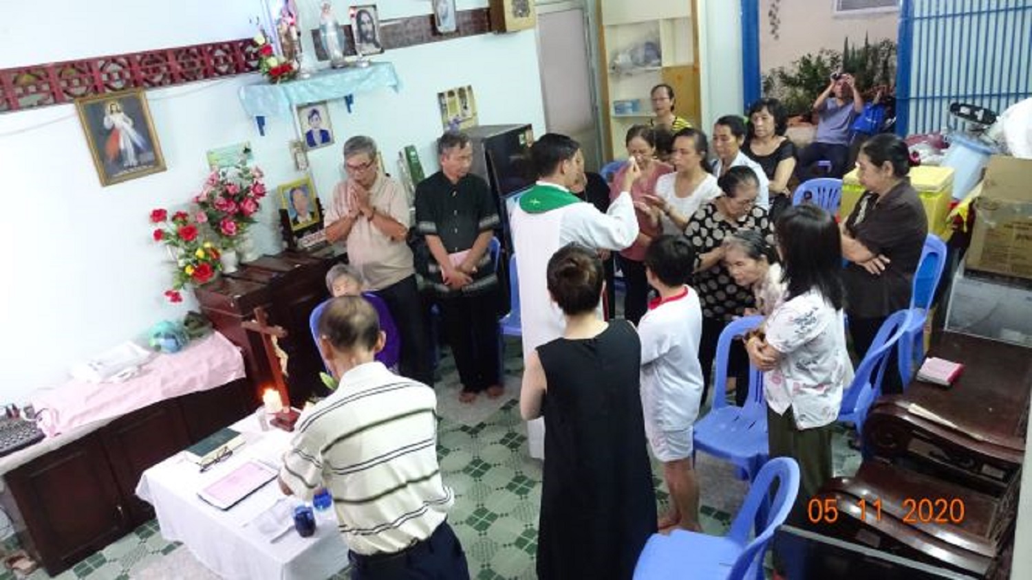 Giáo xứ Hiển Linh: Thánh lễ tại nhà dành cho người già yếu, bệnh tật ngày 5-11-2020