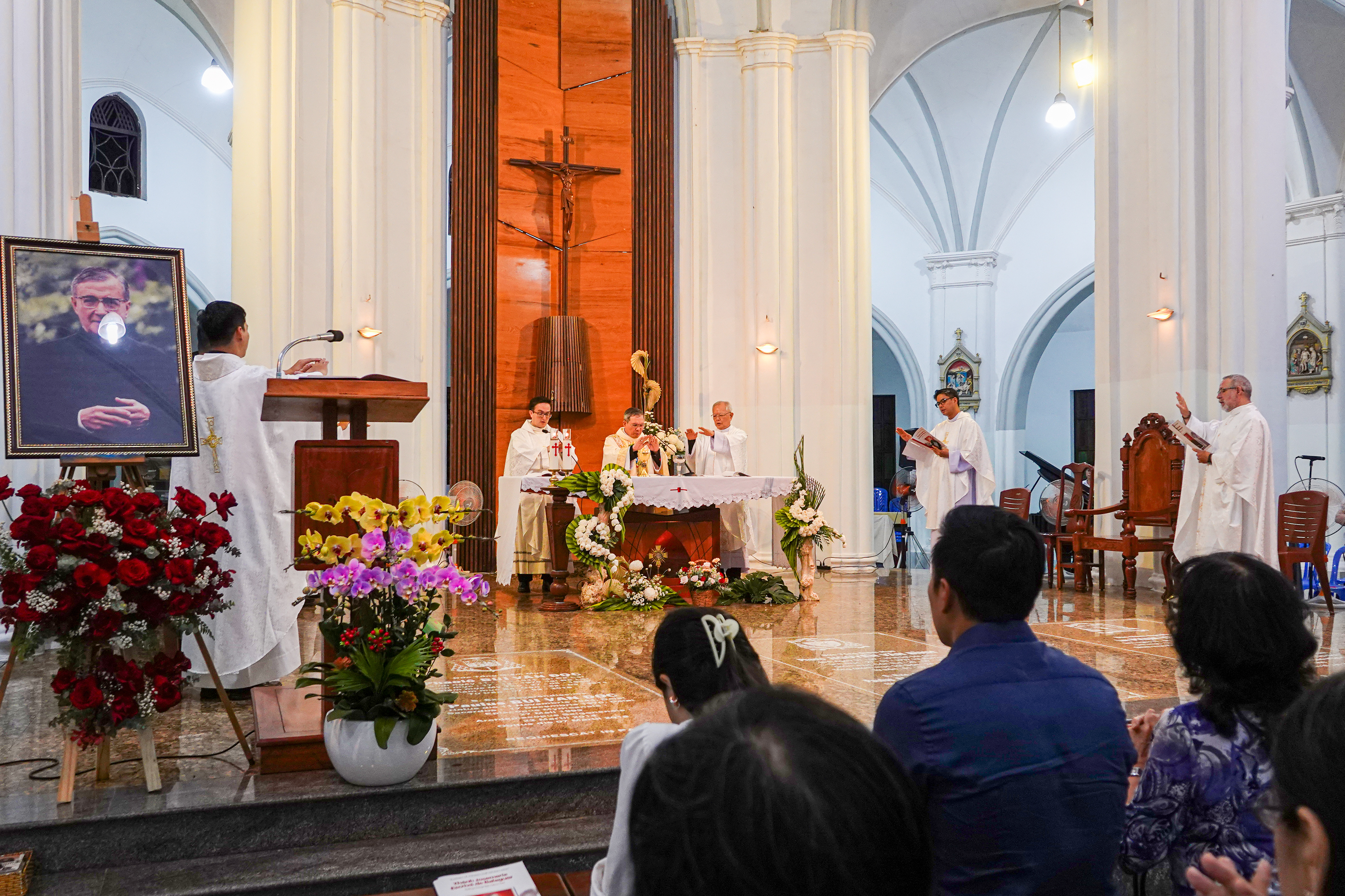 Thánh lễ mừng kính thánh Josemaría Escrivá, Vị thánh đời thường, đấng sáng lập ra Opus Dei