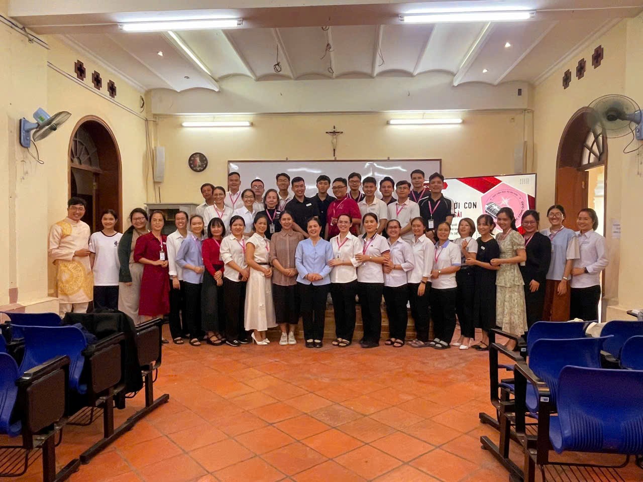 MC Công Giáo - Nói Lời Ân Sủng