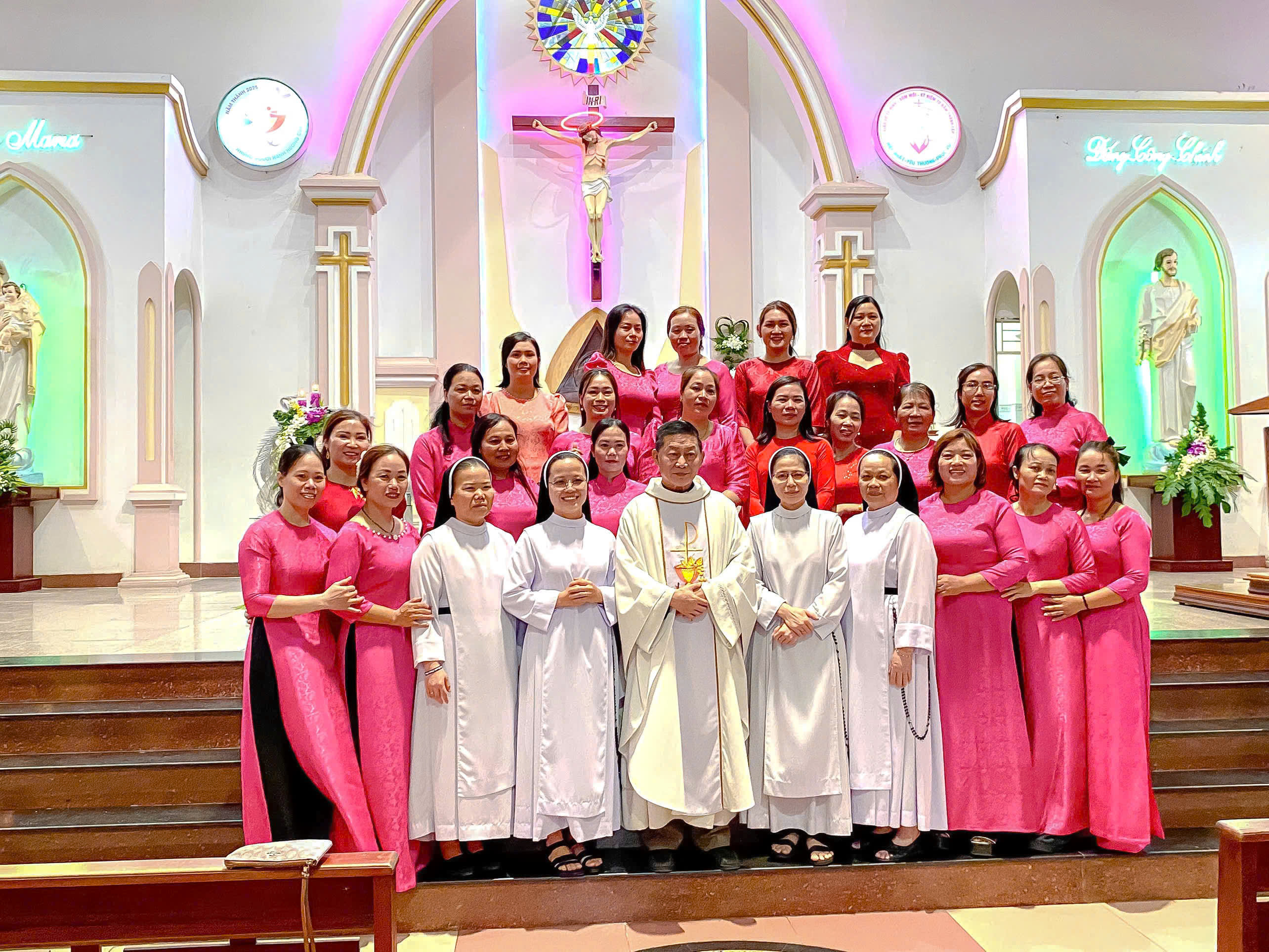 Thánh Lễ Đức Mẹ vô nhiễm nguyên tội tại Giáo xứ Tử Đình