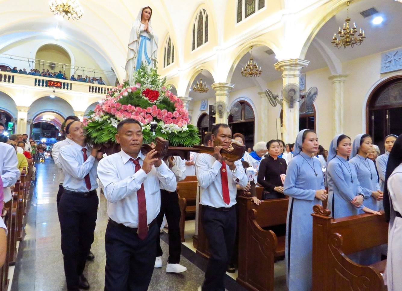 Giáo xứ Thị Nghè mừng lễ Đức Mẹ Vô Nhiễm Nguyên Tội 2025