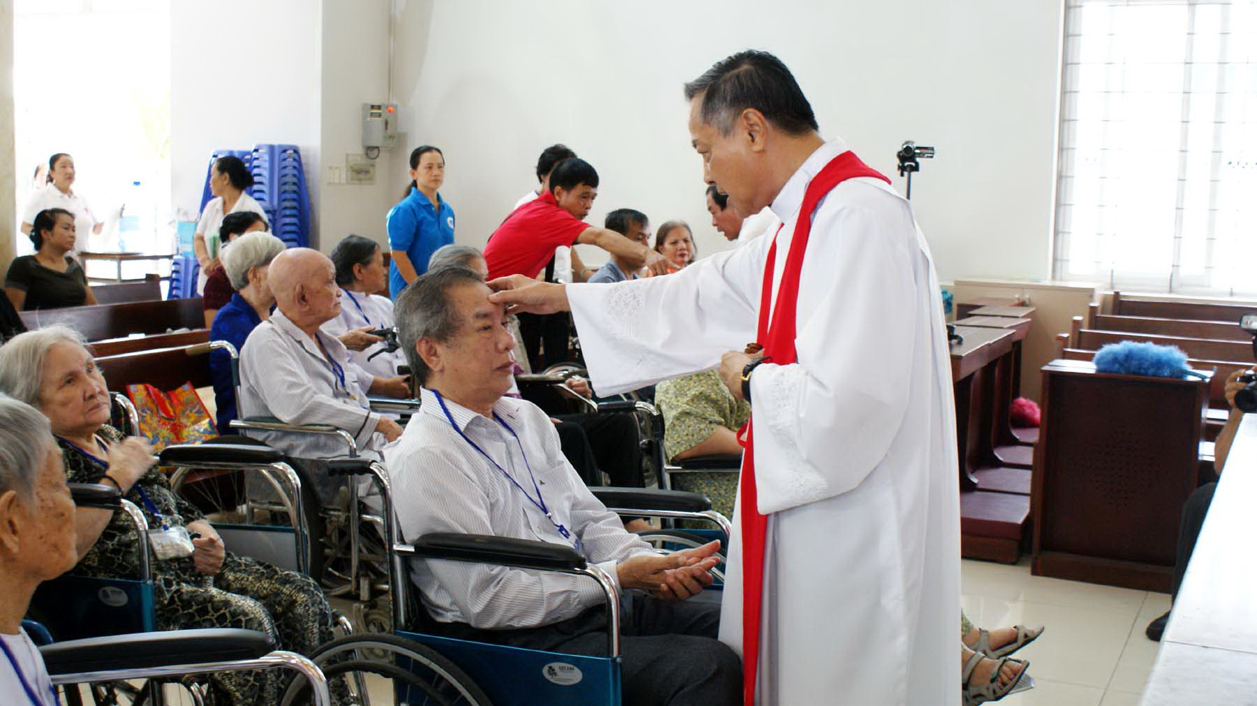 Giáo xứ Tân Việt: Thánh lễ cầu cho các bệnh nhân
