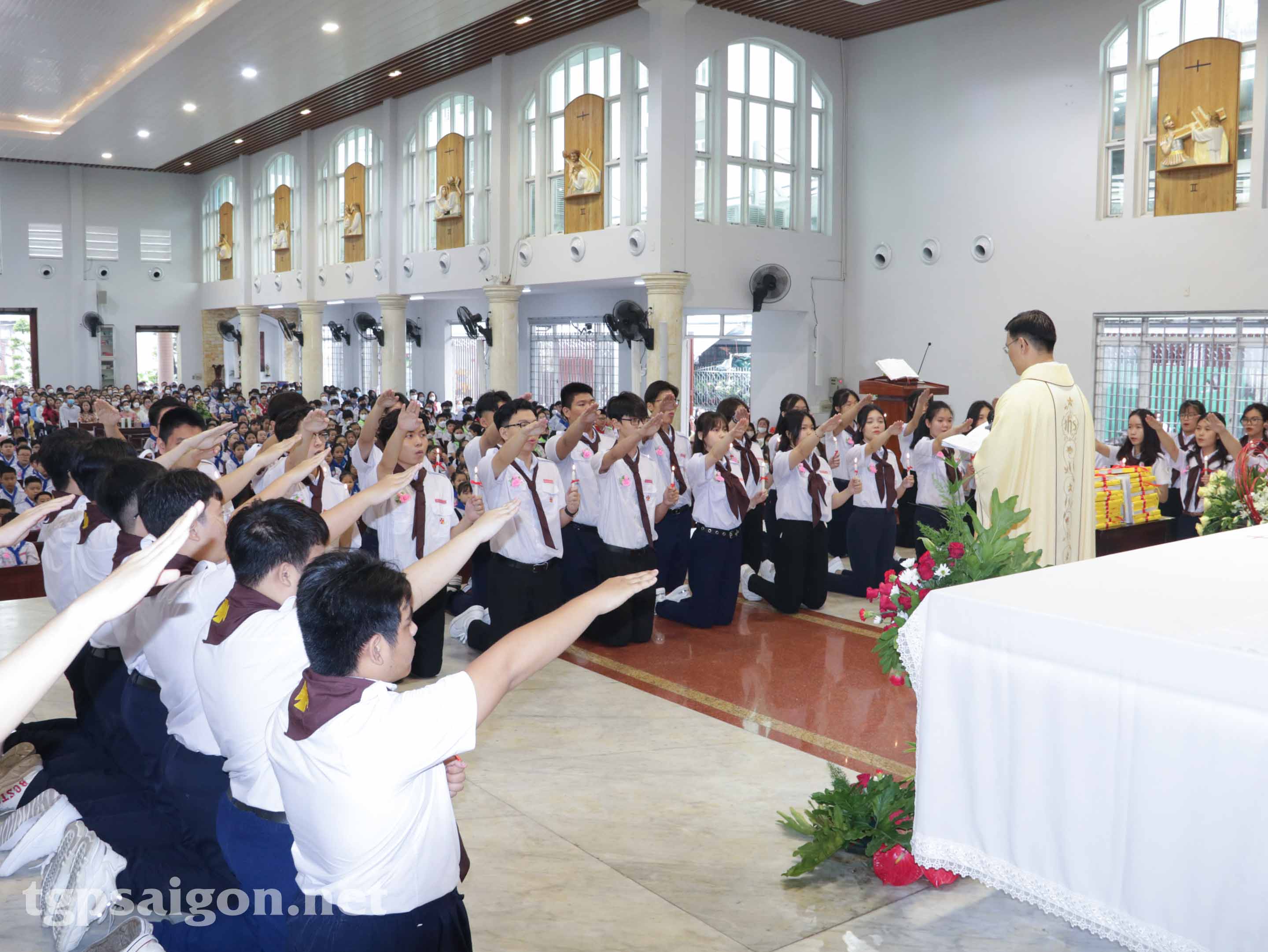 Giáo xứ Tân Việt: Thiếu Nhi Rước Lễ lần đầu 10-7-2022