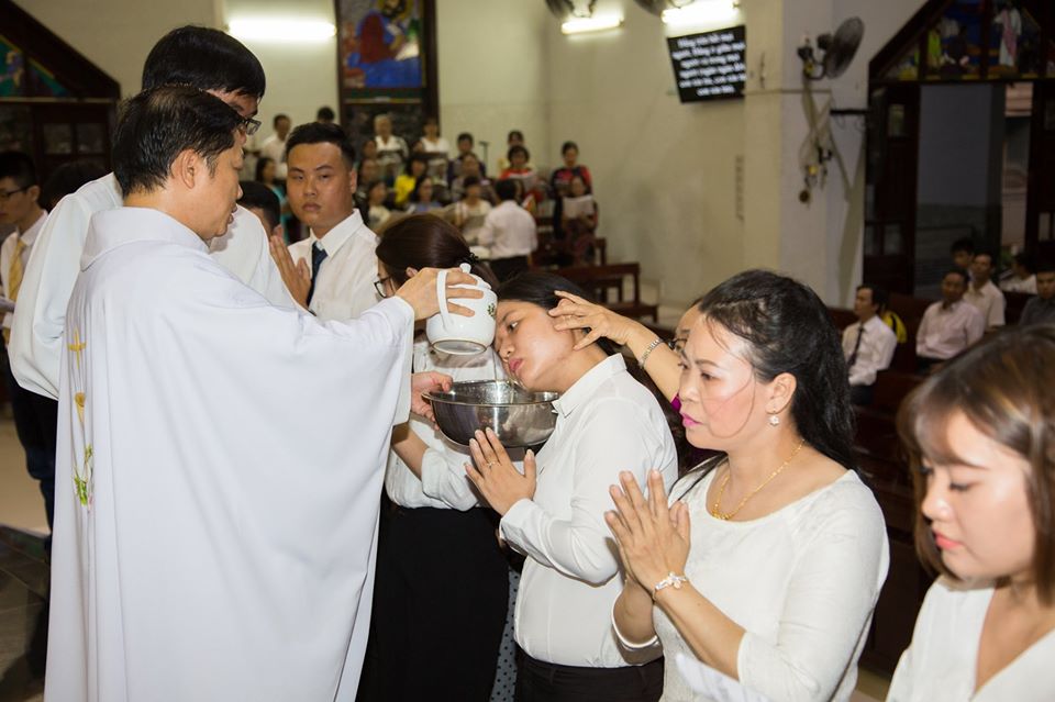 Giáo xứ Phú Bình: Rửa tội dự tòng