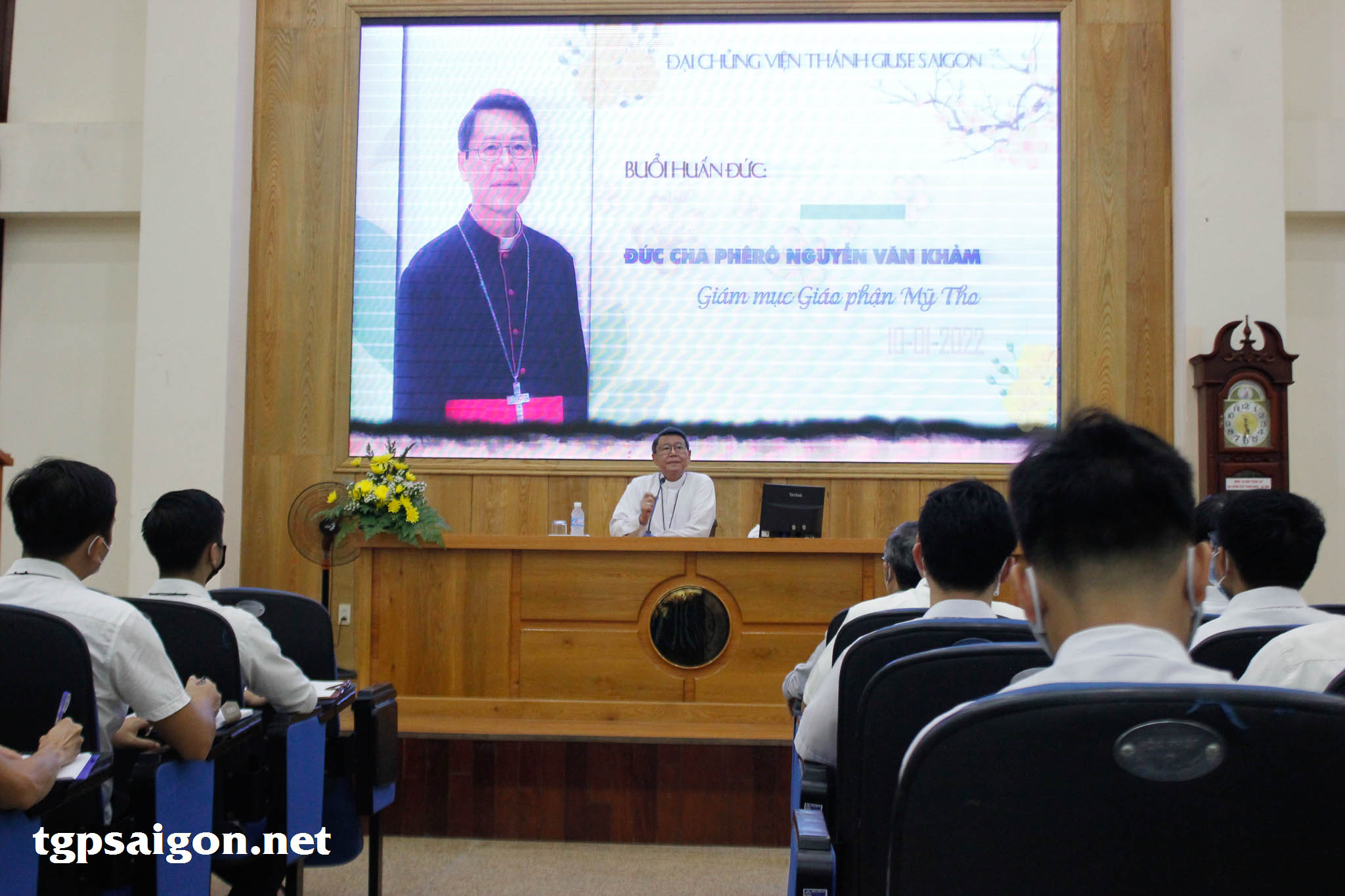 Buổi Huấn đức của Đức cha Phêrô Nguyễn Văn Khảm tại Đại Chủng viện Thánh Giuse Sài Gòn