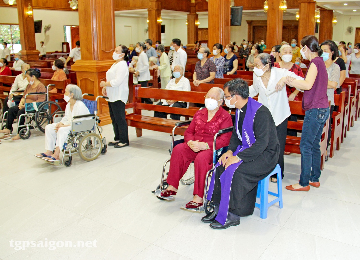 Giáo xứ Bùi Phát: lễ kính Đức Mẹ Lộ Đức và ngày quốc tế bệnh nhân 2022