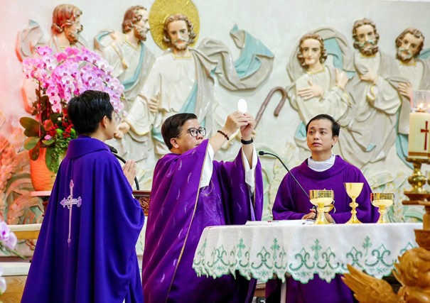 Giáo xứ Tân Phước: Lễ giỗ Cha cố Giacôbê Maria Đỗ Thiên Bình