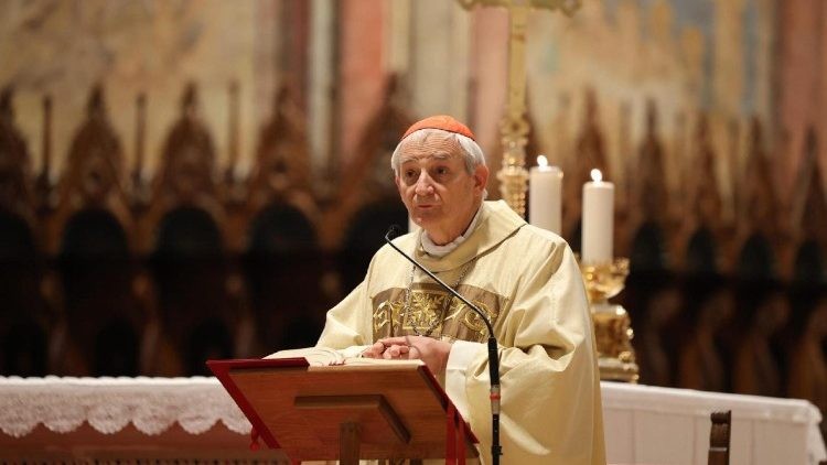 Đức Hồng y Zuppi về Ukraine: “Một nền hòa bình chỉ được áp đặt bằng vũ khí là giả tạo”