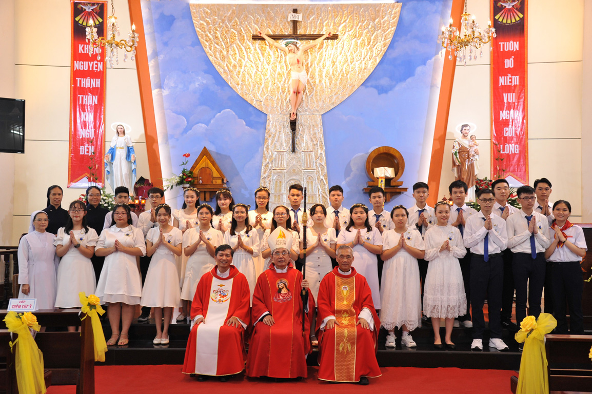 Giáo xứ Thánh Giuse Bàn Cờ: Hồng ân mùa gặt mới 11-7-2020