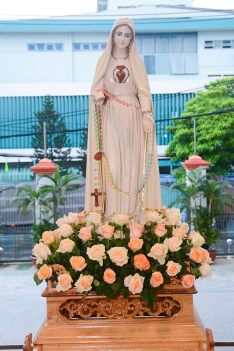 GX Tân Phước: Thánh lễ Đức Mẹ Mân côi - Bổn mạng giáo khu Maria Têrêsa