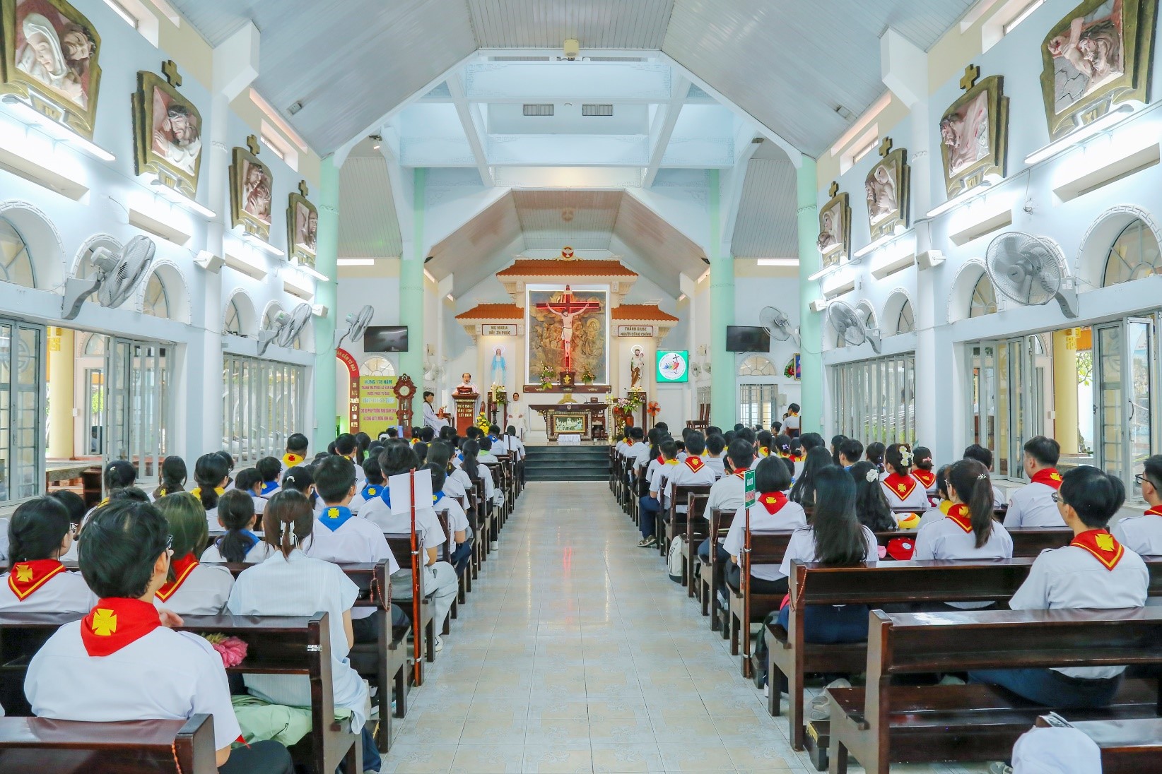 Hành Trình Đức Tin của Hiệp Đoàn Xóm Chiếu trong Năm Thánh “Những Người Hành Hương của Hy Vọng”