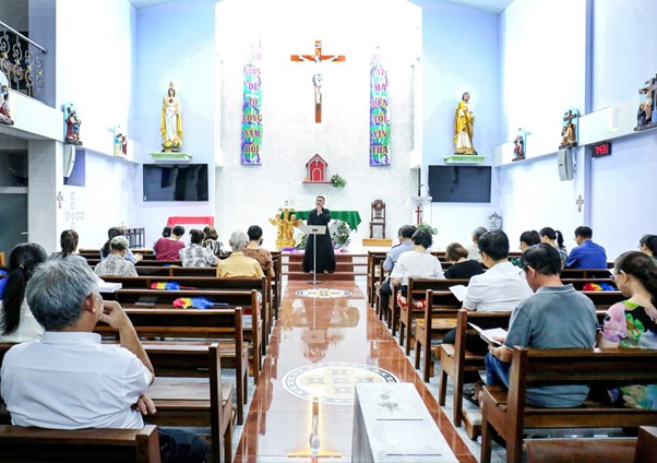Giáo hạt Phú Thọ: Khai giảng lớp học Tin Mừng để cầu nguyện