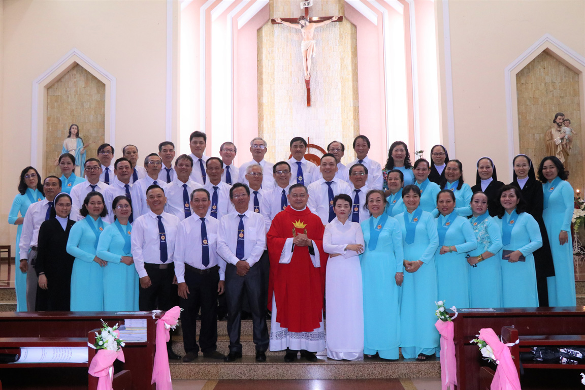 Giáo xứ Tân Chí Linh: Thánh lễ Kính Thánh Anrê Nguyễn Kim Thông bổn mạng Hội đồng Mục vụ giáo xứ