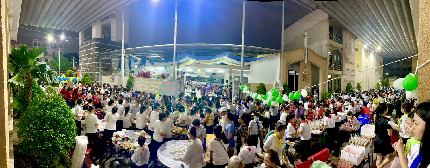 Giáo xứ Tân Phú: Hội chợ "Vui hè cùng Giêsu"