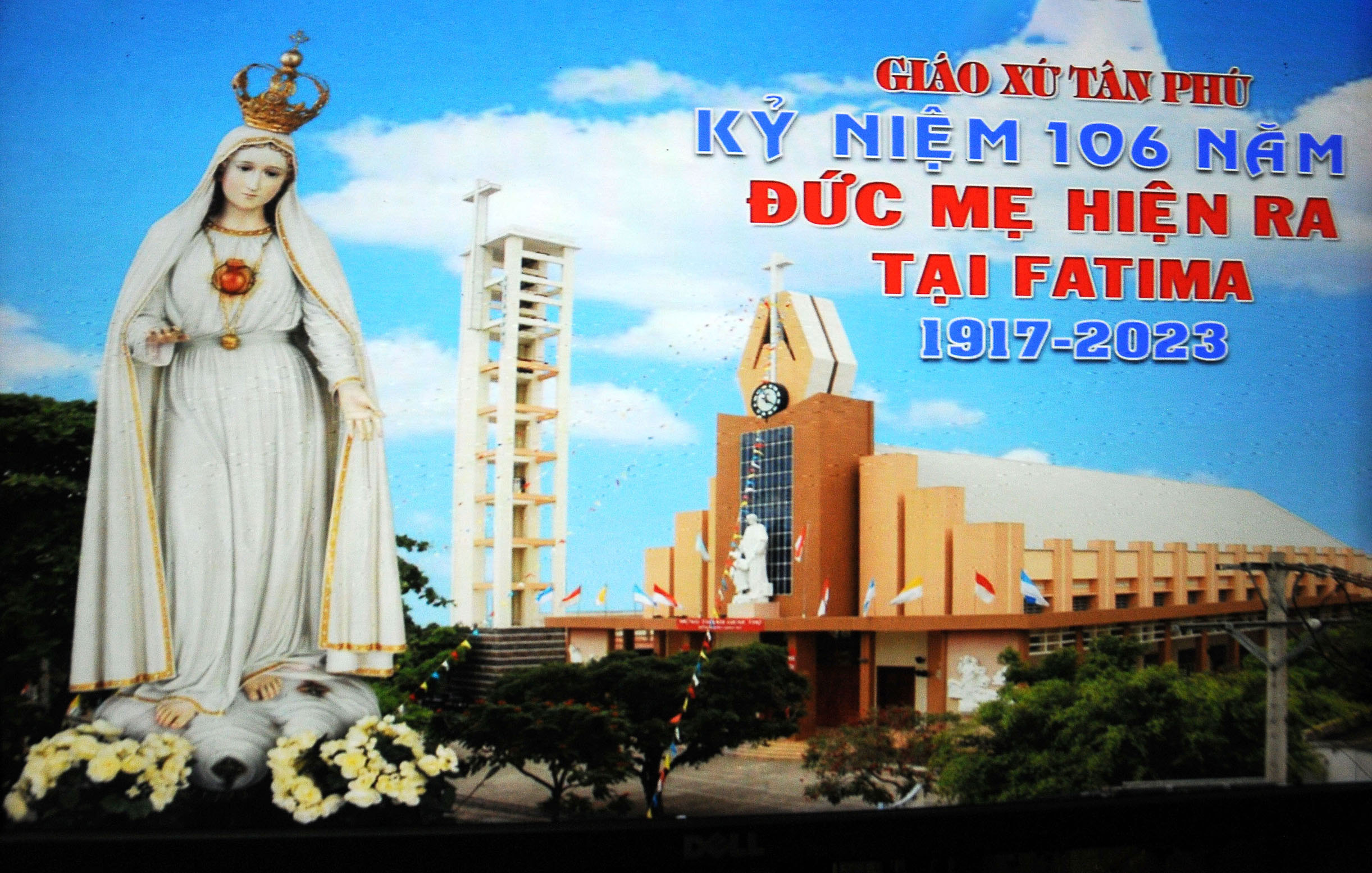 Giáo xứ  Tân Phú: Mừng kính 106 năm Đức Mẹ hiện ra tại Fatima
