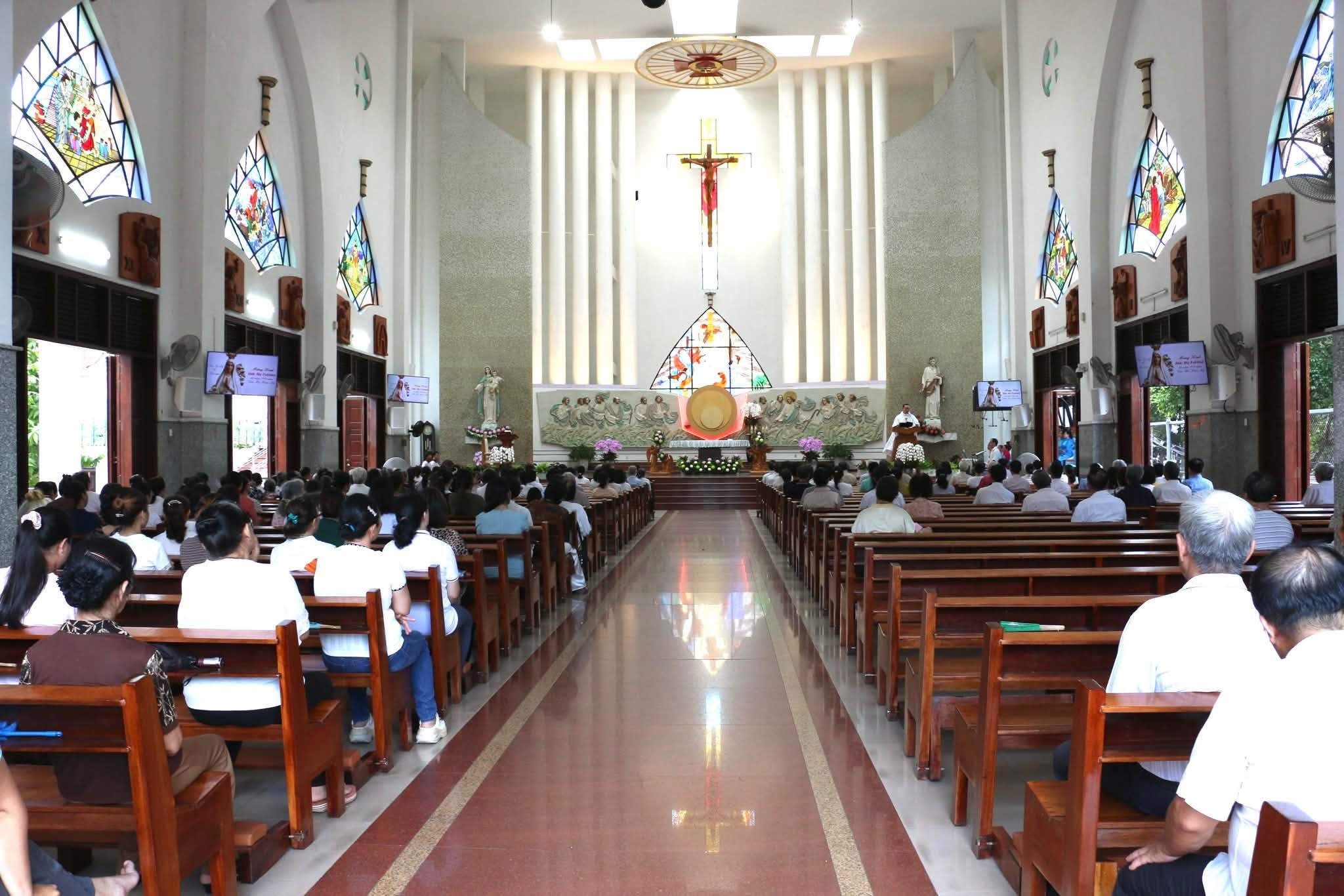Giáo xứ Tân Phước: Quyết tâm thực hiện lời Mẹ Maria nhắn nhủ tại Fatima