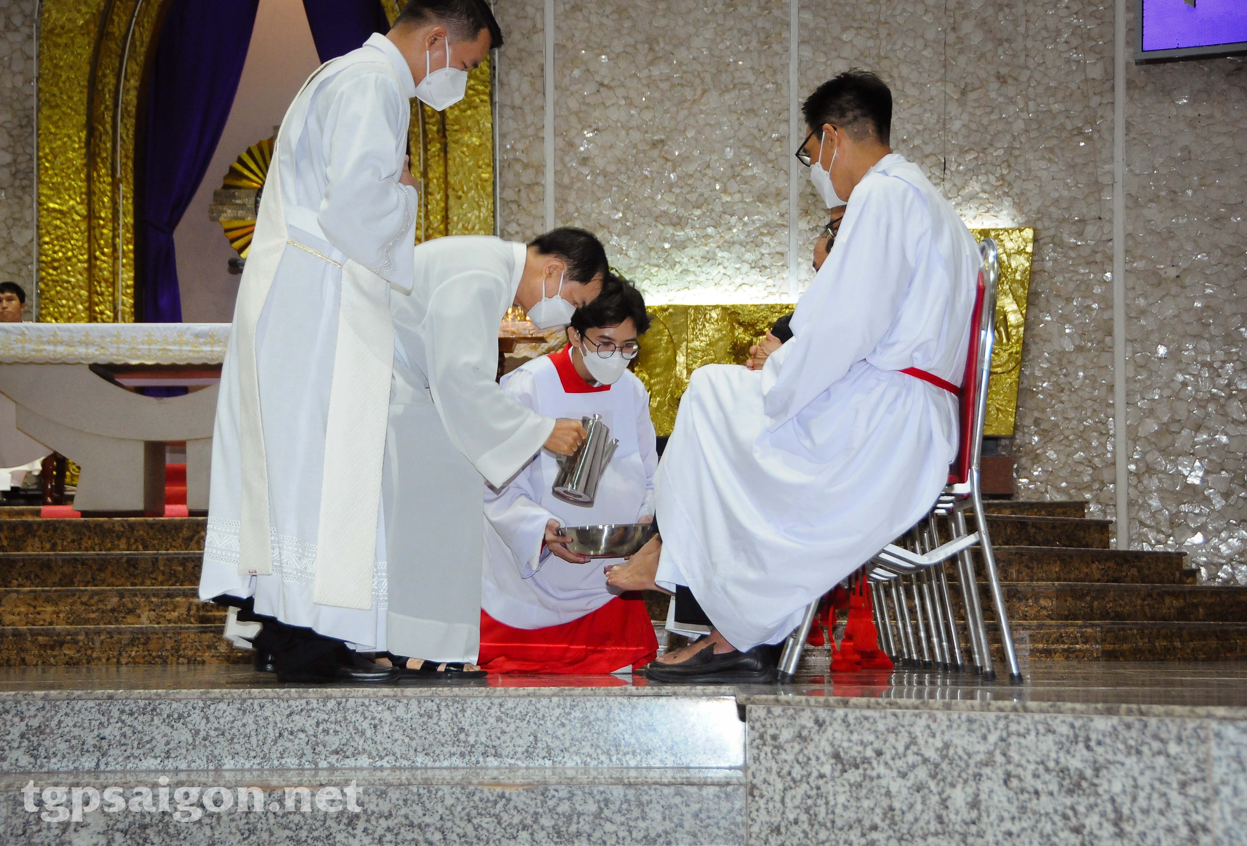Giáo xứ Tân Phú: Thánh lễ Tiệc ly ngày 14-4-2022
