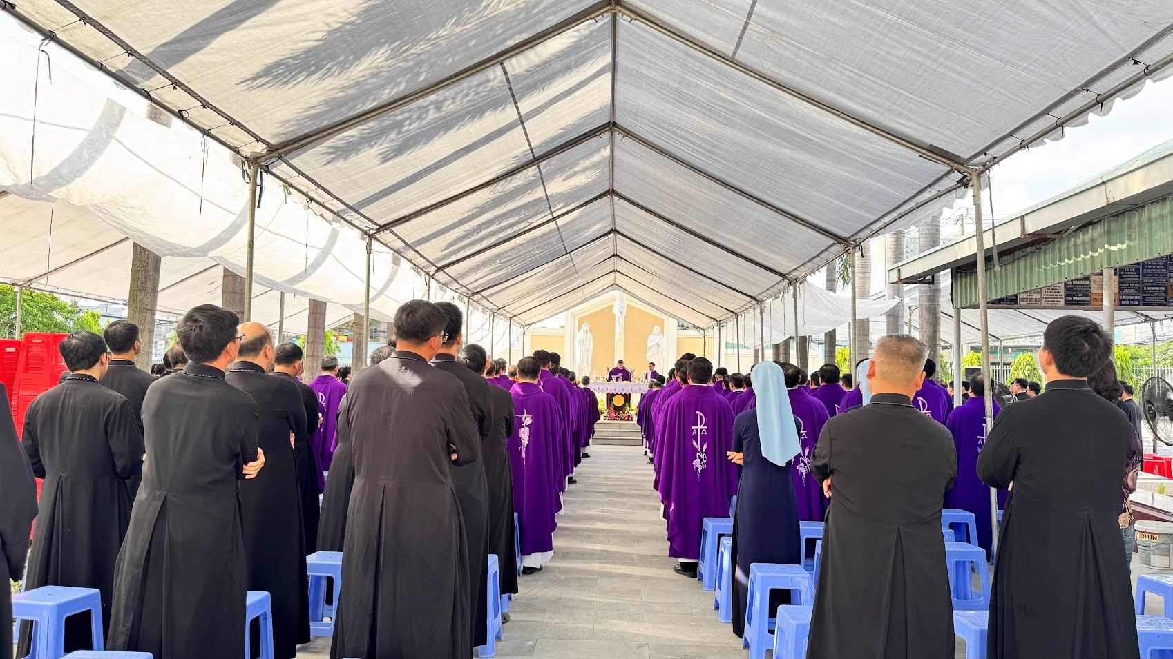 Dòng Mẹ Chúa Cứu Chuộc: Thánh lễ giỗ lần thứ 19 cầu nguyện cho linh mục Đaminh Maria Trần Đình Thủ, sáng lập Dòng