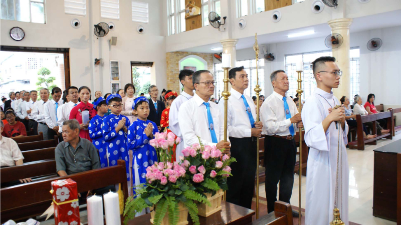 Giáo xứ Tân Việt: Bổn mạng giáo họ Mông Triệu