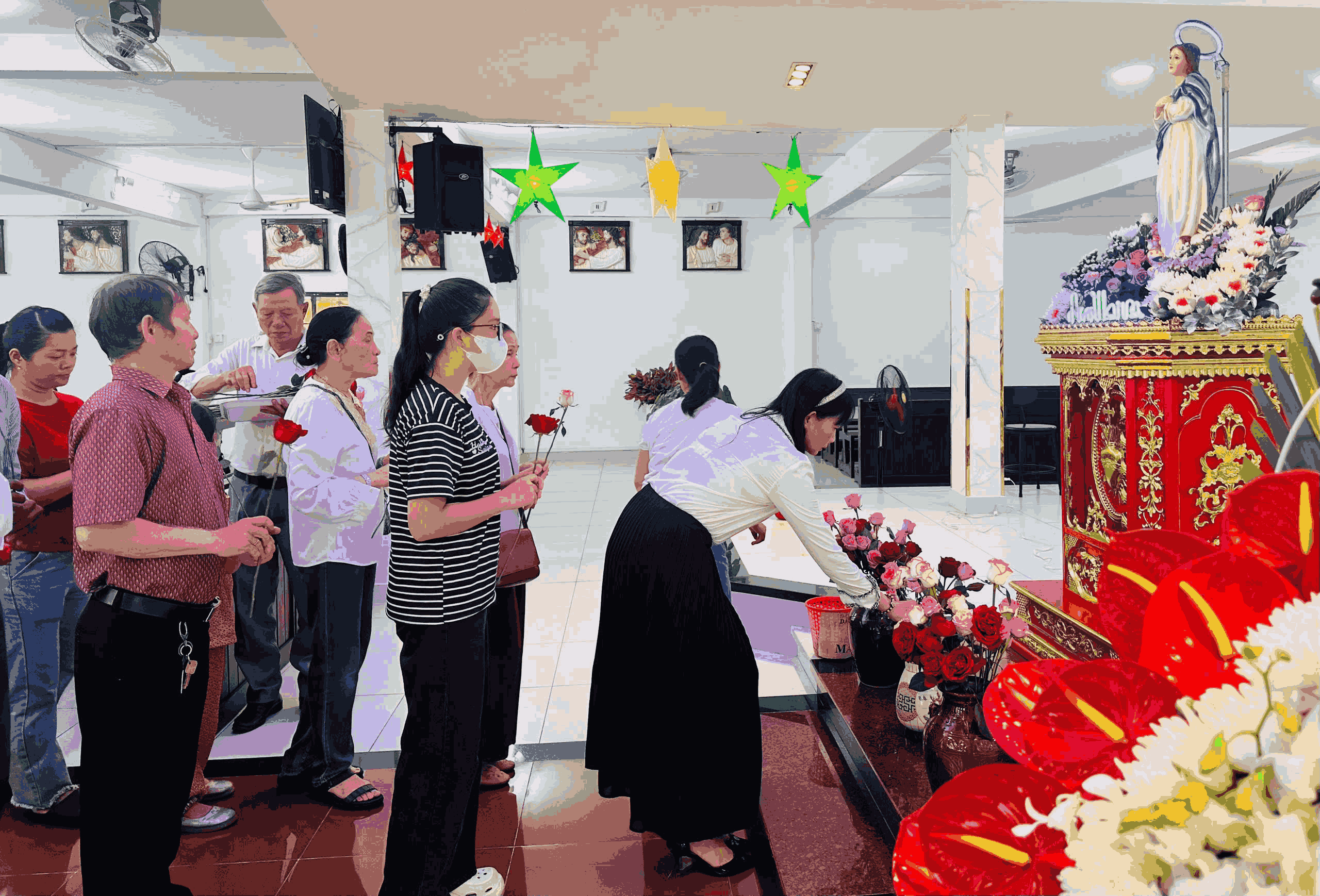 Giáo xứ Phú Quý: Thánh lễ kính Đức Mẹ Fatima, sống niềm tin giữa những thử thách của cuộc đời