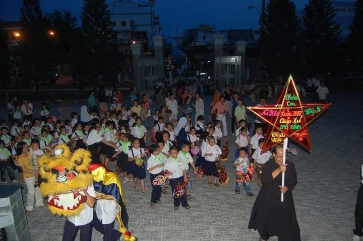 Tết Trung Thu - một vùng trời ký ức