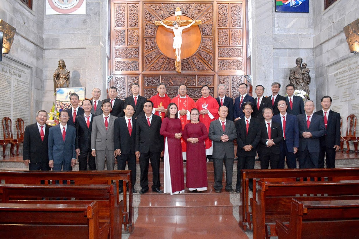 Giáo xứ Vĩnh Hòa: Mừng bổn mạng Hội đồng Mục vụ giáo xứ ngày 15-11-2020