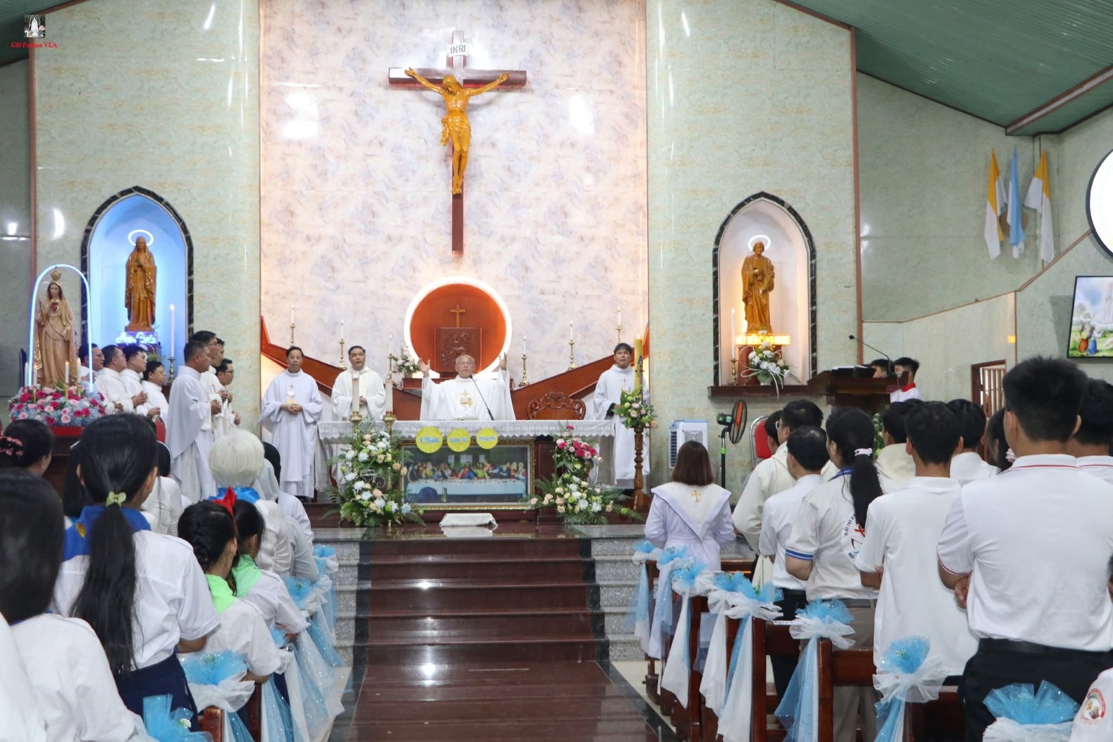 Giáo họ Fatima - Vĩnh Lộc A: Thánh lễ kỷ niệm 109 năm Đức Mẹ hiện ra ở Fatima, Bổn mạng giáo họ