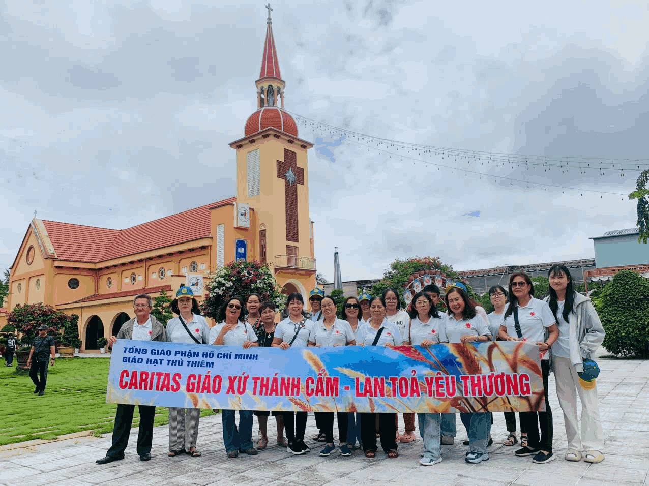 Caritas Giáo xứ Thánh Cẩm hành hương Năm Thánh 2025