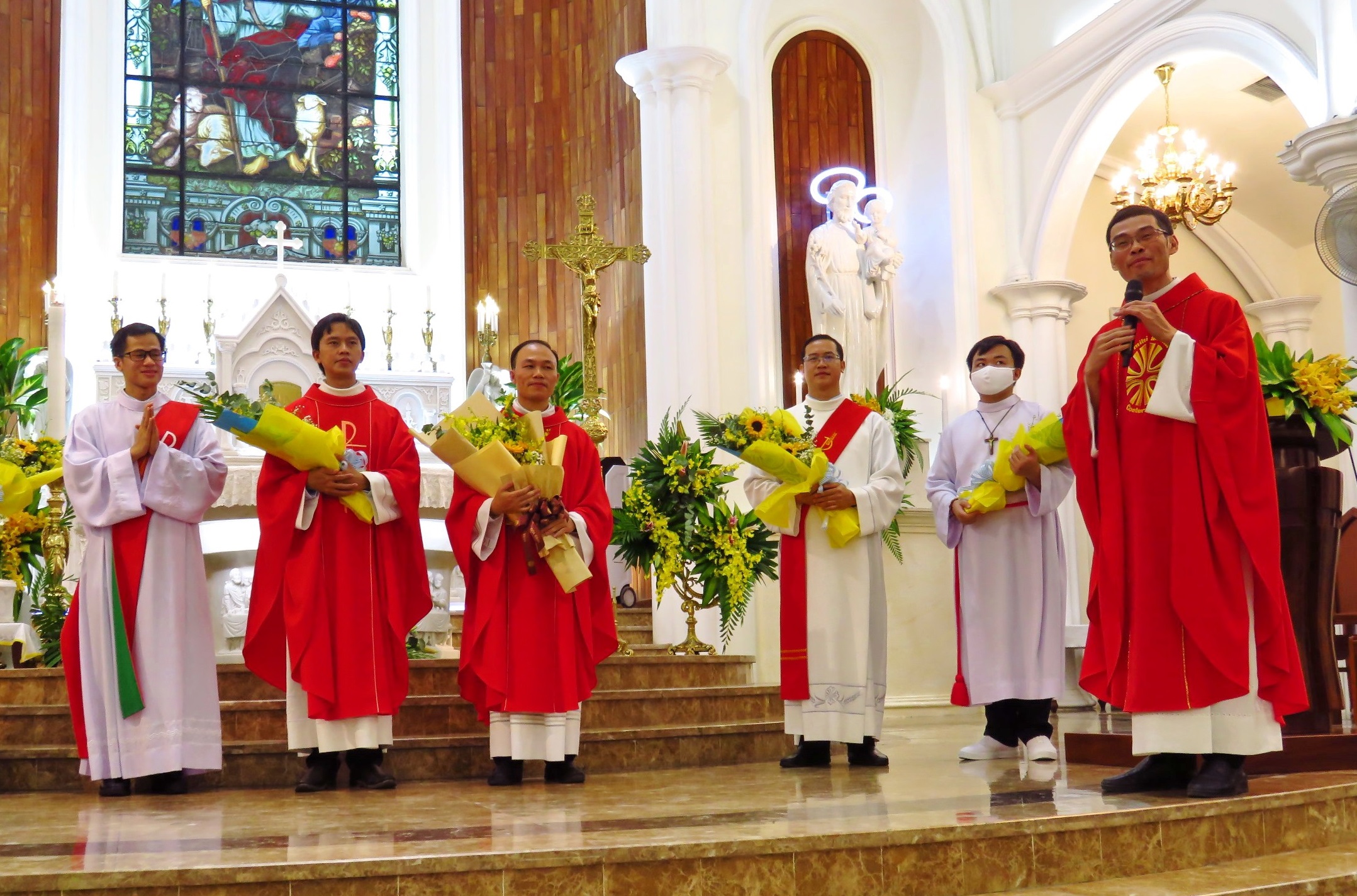 Giáo xứ Thị Nghè: Thánh lễ Tạ ơn của Tân linh mục và bổn mạng Hội đồng Mục vụ ngày 13-11-2021