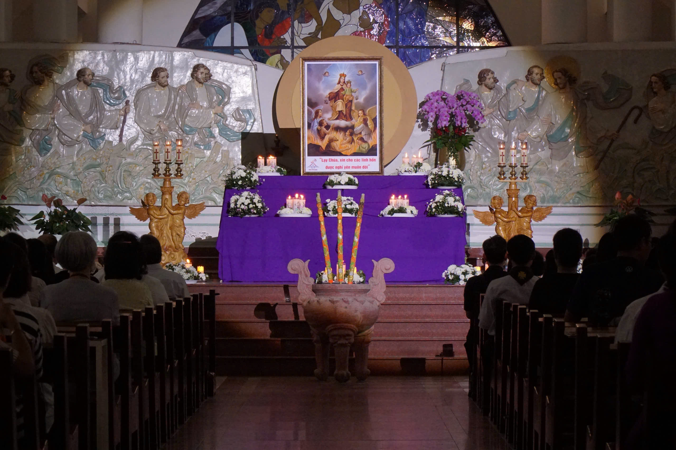 Giáo xứ Tân Phước: Đêm Ca nguyện cầu cho Các Đẳng Linh Hồn