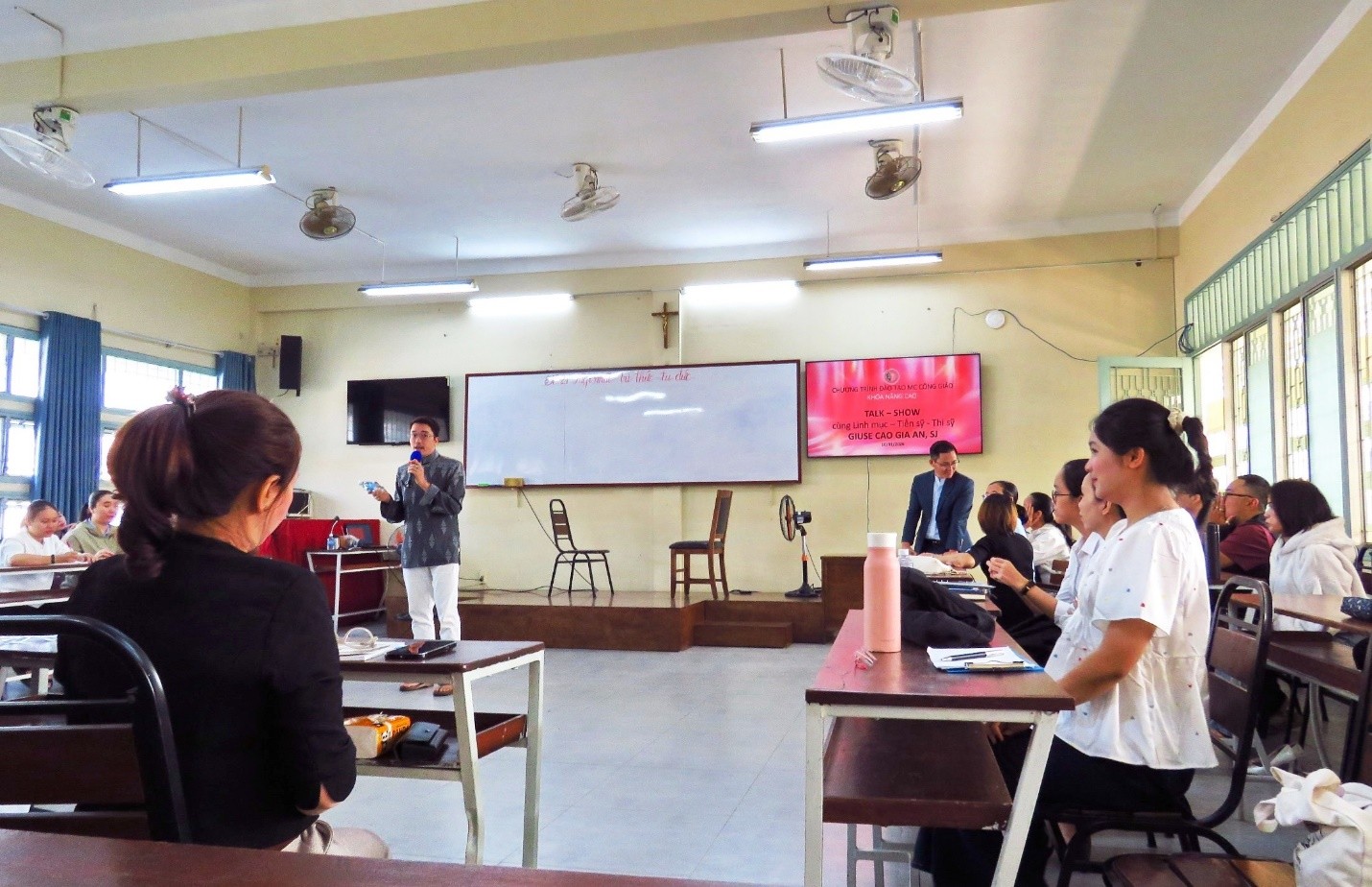 Vai trò của MC Công Giáo