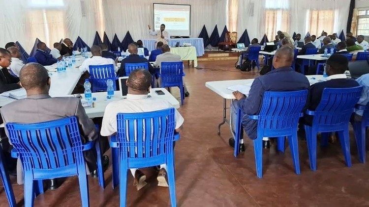 Burundi: Các nhà đào tạo tham dự hội thảo về Trí tuệ Nhân tạo