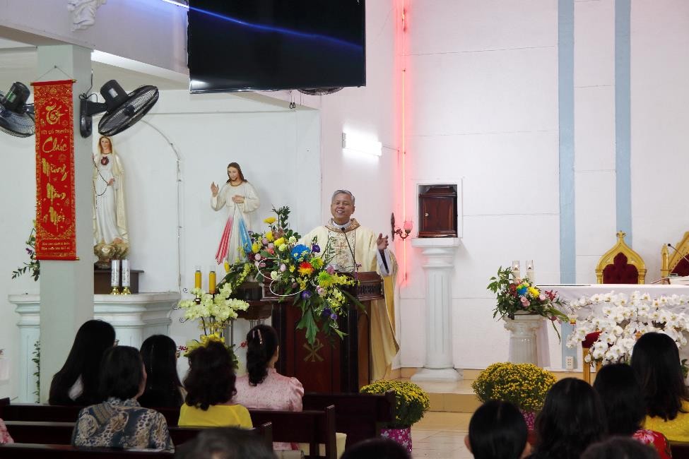 Giáo xứ Mai Khôi: Thánh lễ cầu bình an cho năm mới Bính Ngọ